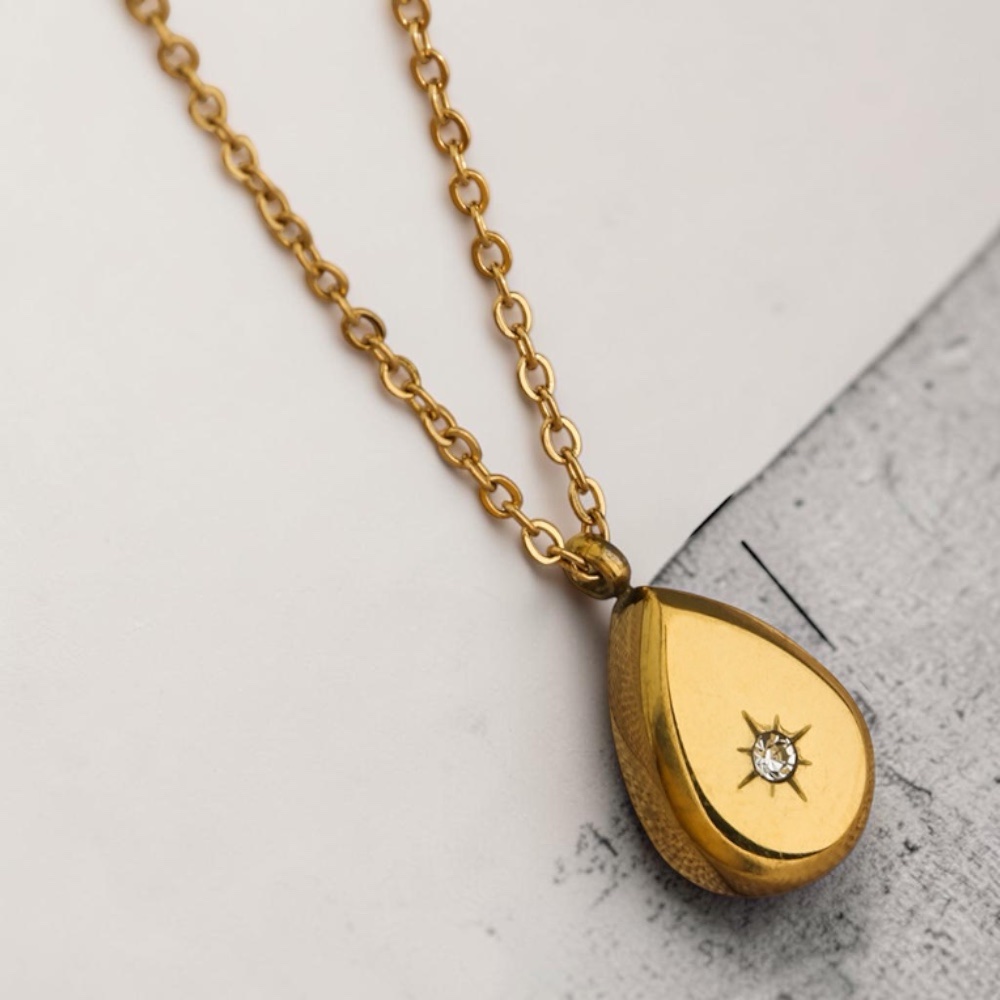 Collar Gota